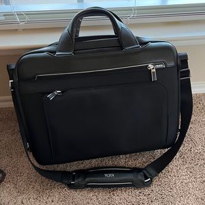 Tumi Arrivé Briefcase / Laptop Bag with Leather Trim